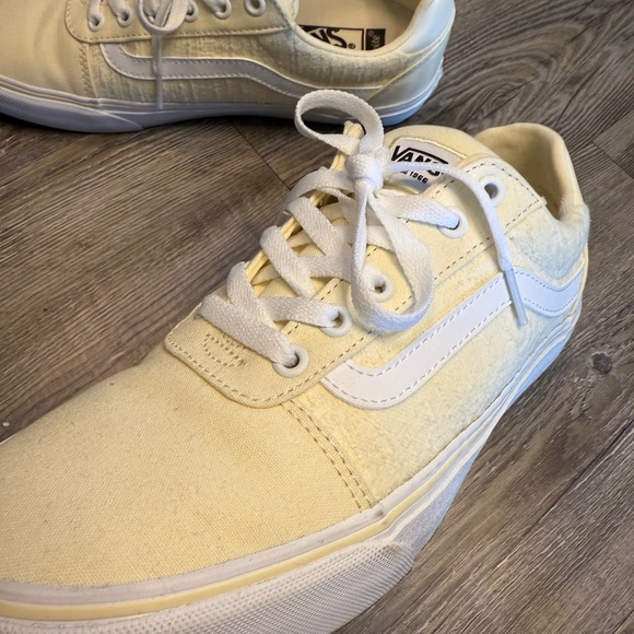 EUC Vans Ward DX Skate Shoes Women Size 9.5 Yellow - Picture 10 of 11